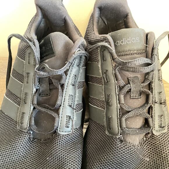 Adidas Women's Cloudfoam Comfy Black Running Sneaker Size 7 - Picture 2 of 11